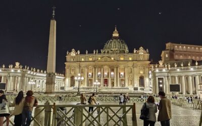 Rzym nocą – 7 zachwycających miejsc przepięknie oświetlonych